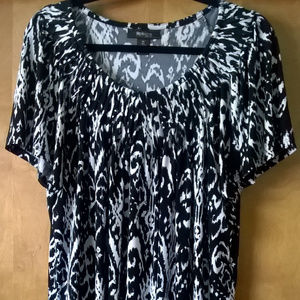 Black and white blouse.